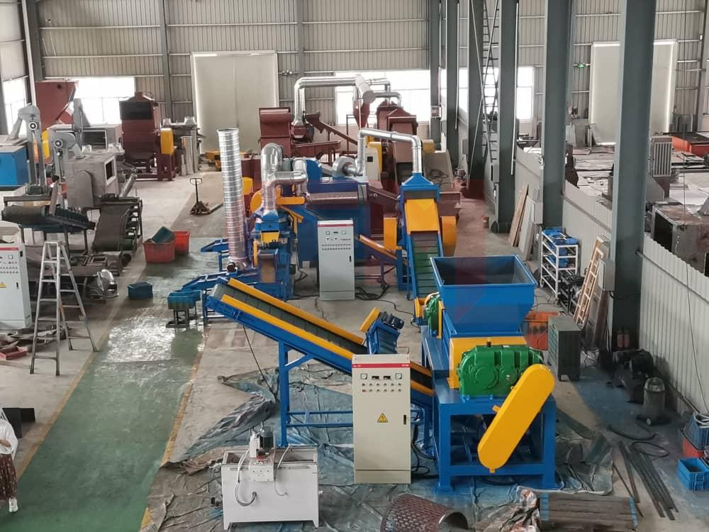 Завод по переработке кабеля  (механическое разделение → медь/алюминий/полимер)