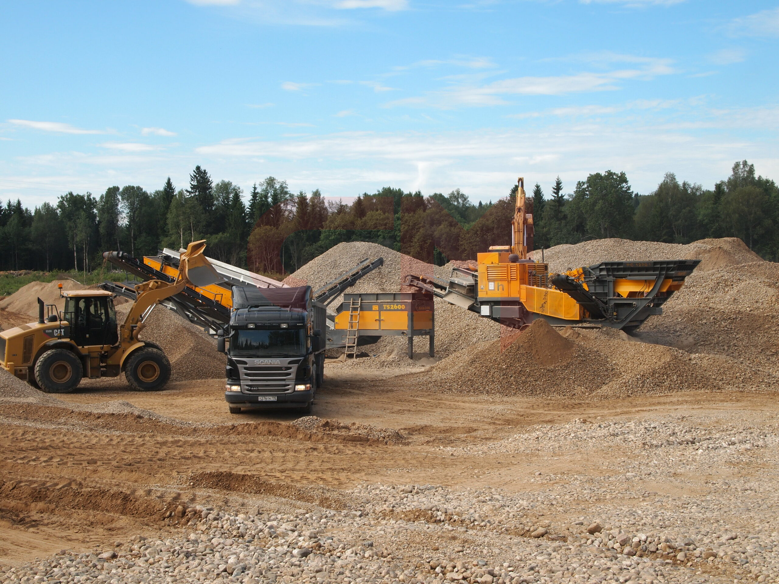 Карьер нерудных материалов (дробильно-сортировочный комплекс: щебень, песок)